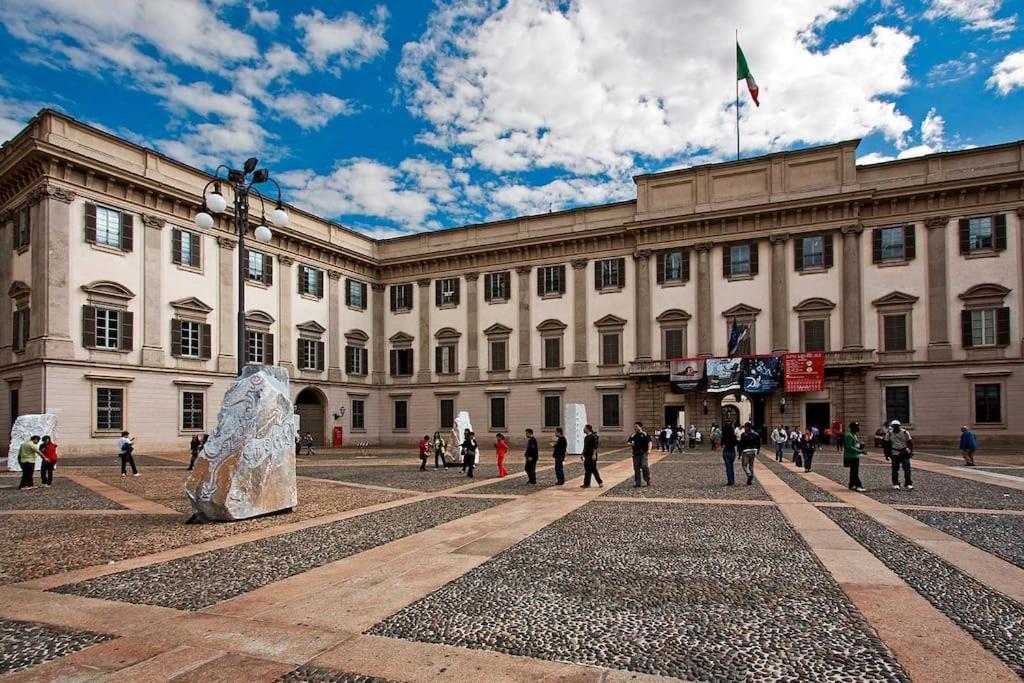 Duomo-San Babila-Tribunale Wifi-Netflix 米兰 外观 照片